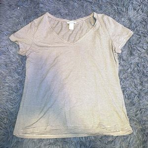 women’s black and white stripped shirt